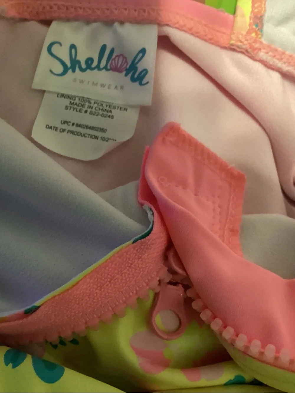 Shelloha brand new